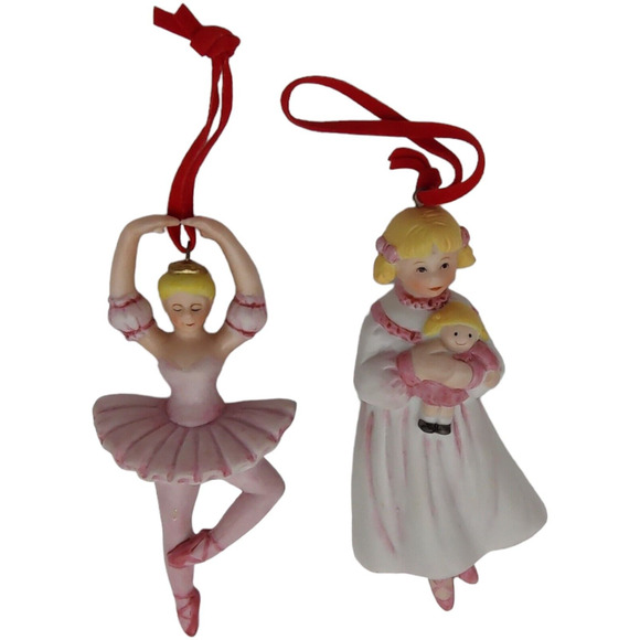 Christmas Storytelling Ornament Set - Little Girl Dreams of Becoming a Ballerina - Picture 14 of 14
